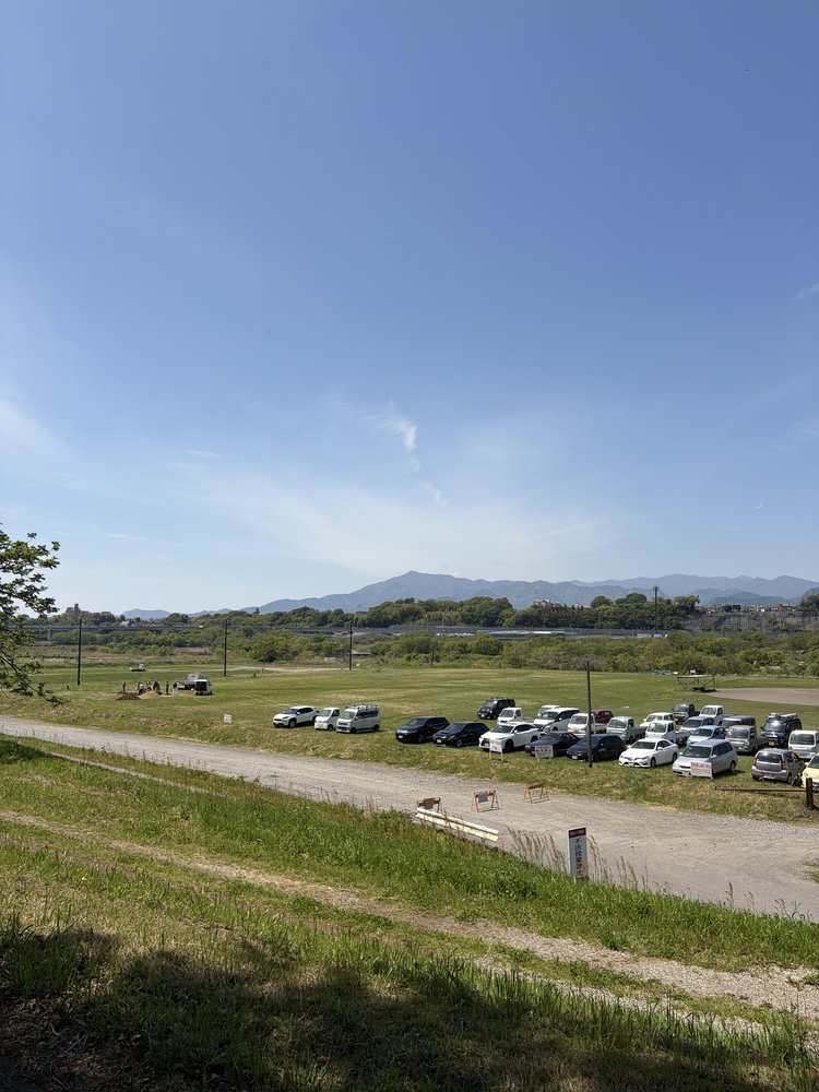 Sagami River and Mount Oyama under a clear blue sky